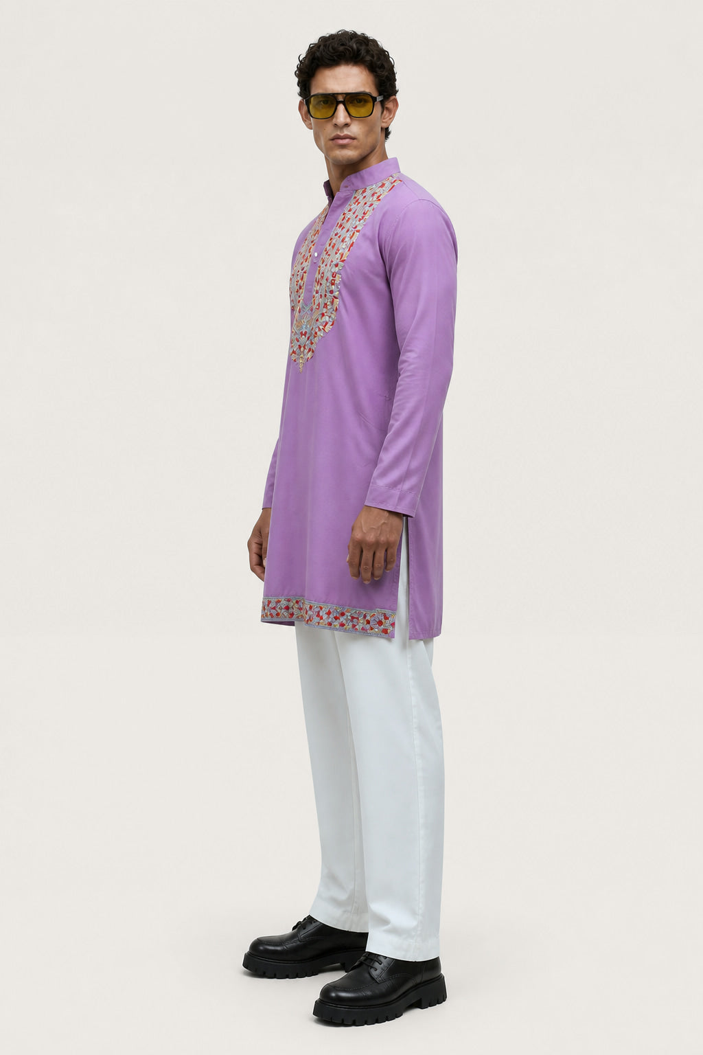 PSTL CLO Lavender Floral Embroidered Kurta - side view on model