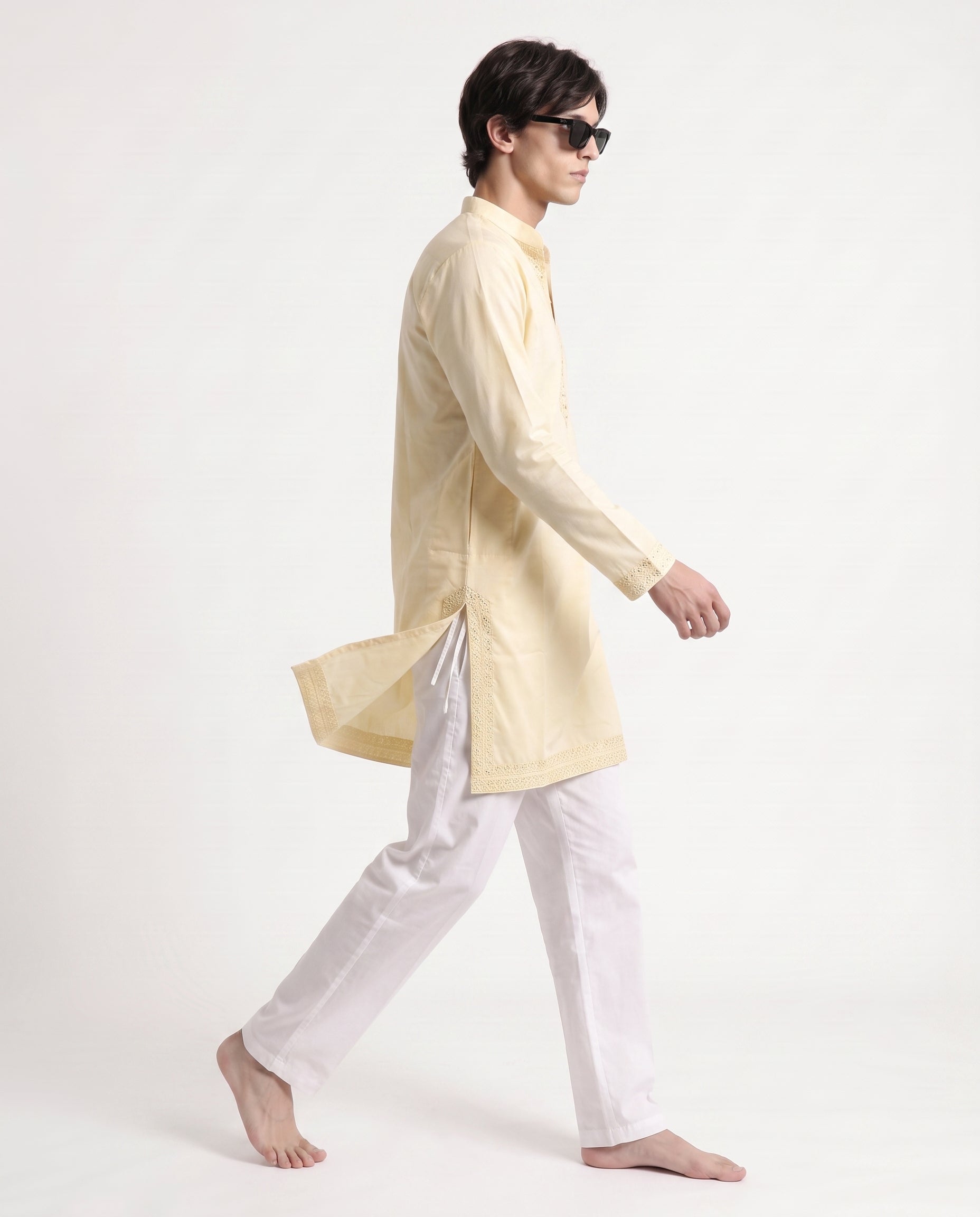 Embroidered Straight Fit Kurta