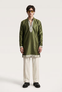 Men's Black Cotton Silk Kurta with Mirror and Zari Yoke Work
