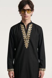 Men's Black Cotton Silk Kurta with Mirror and Zari Yoke Work