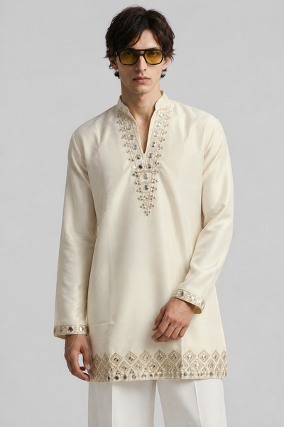 Close-up of mirror detailing on Aurelia Ivory Kurta
