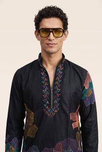 PSTL CLO Aura Midnight Abstract Embroidered Short Kurta with pants - close-up line-art embroidery detail