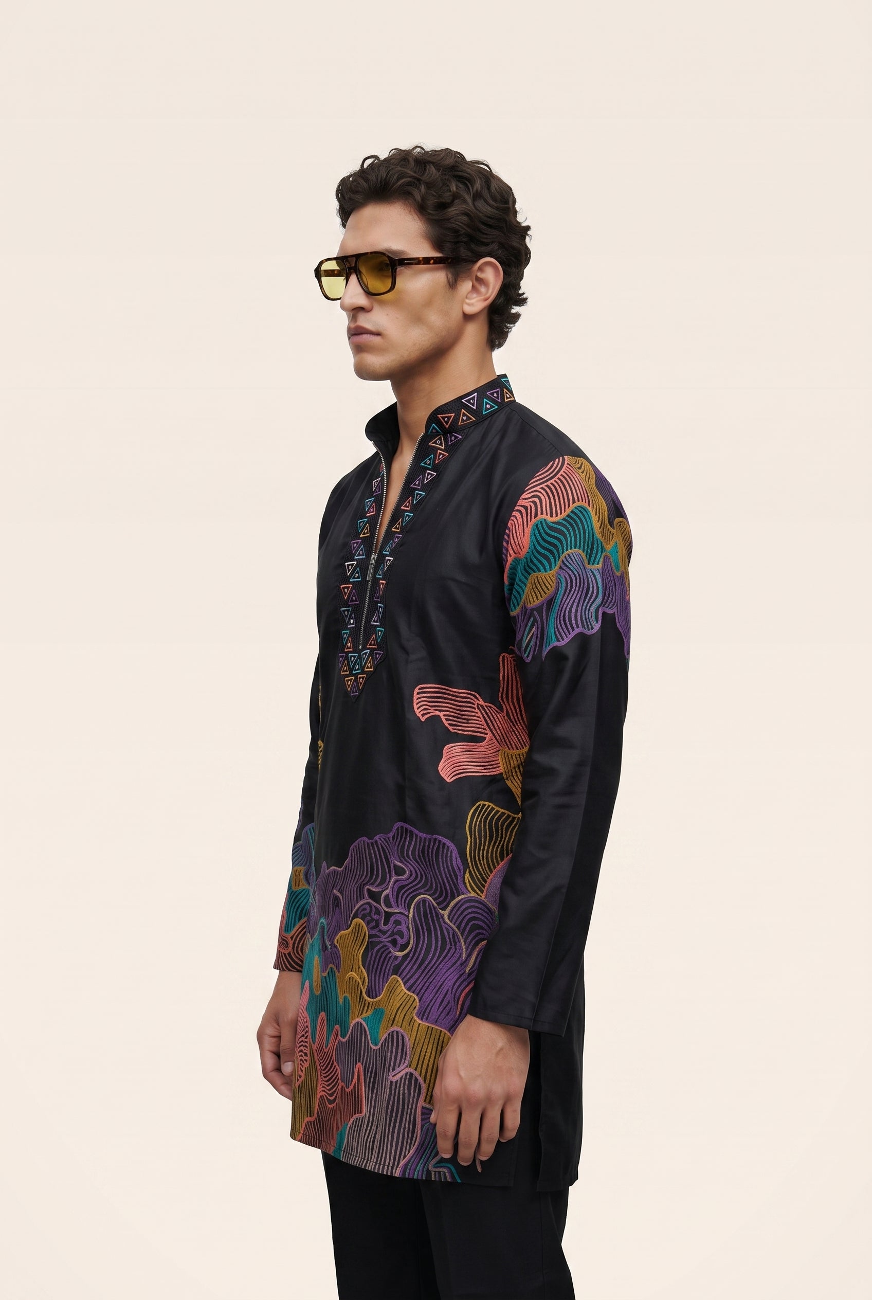 PSTL CLO Aura Midnight Abstract Embroidered Short Kurta with pants - side view on model