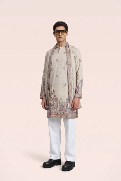 PSTL CLO Mehfil Ivory Kurta With Stole - side view on model
