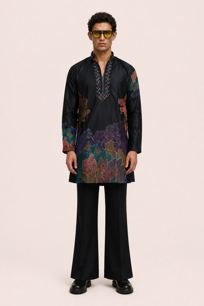PSTL CLO Aura Midnight Abstract Embroidered Short Kurta with pants - collar and zip closure detail