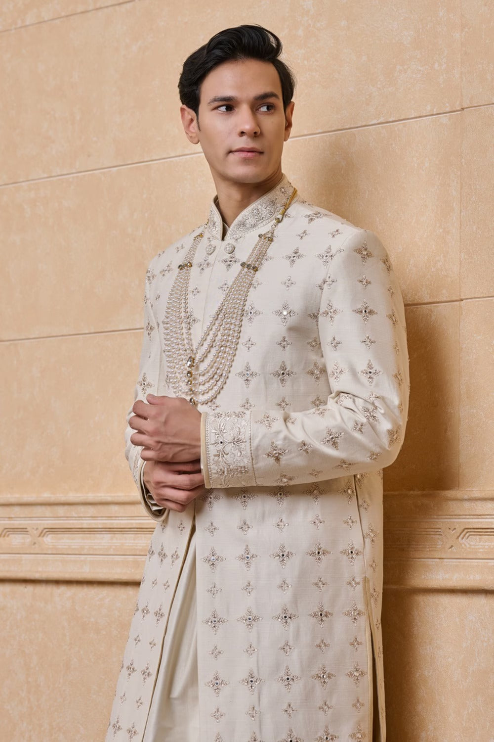 Ivory Sherwani Highlighted With Zardozi Work