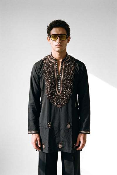 Noir Zari Kurta Set