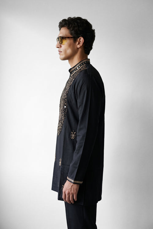 Noir Zari Kurta Set