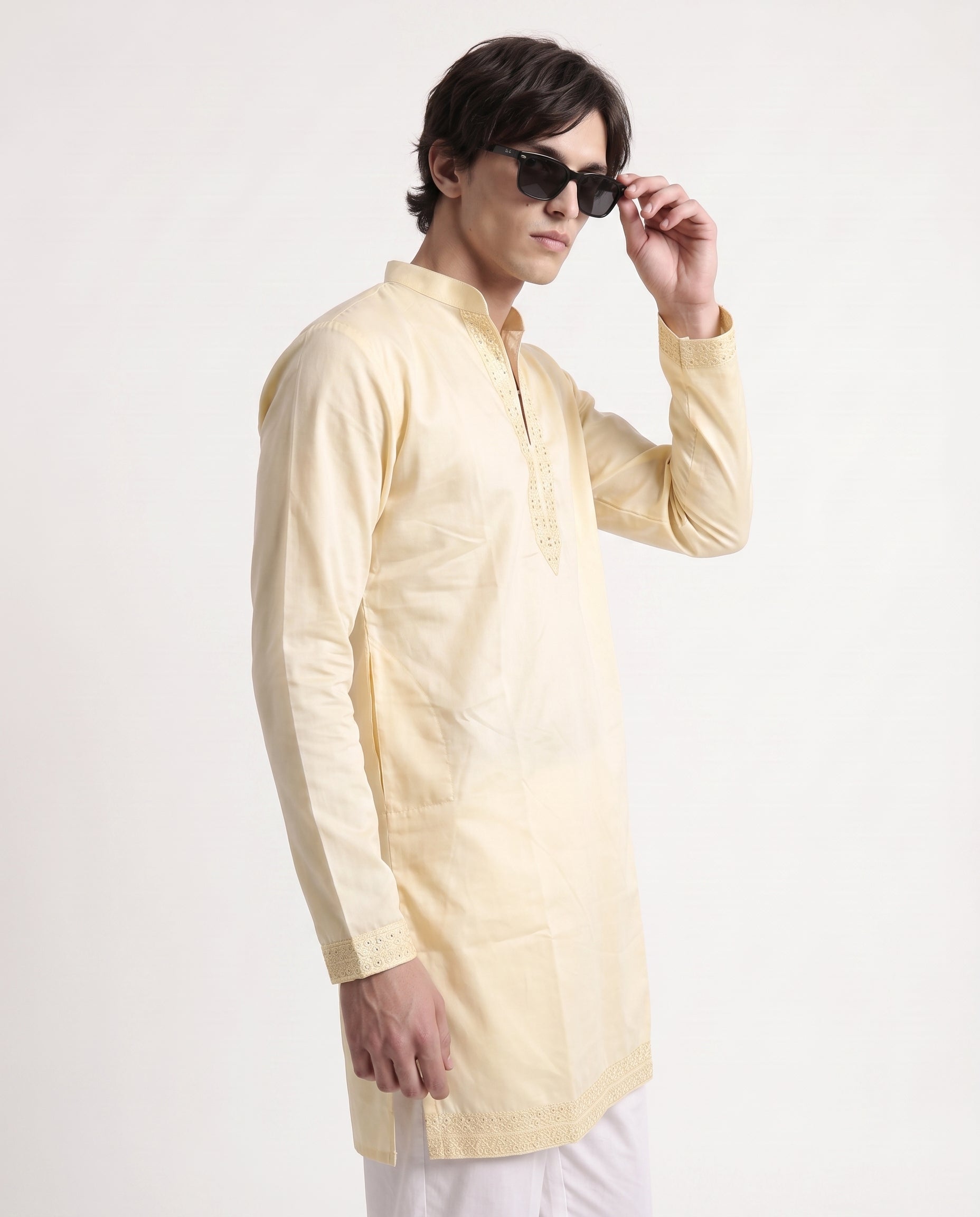 Embroidered Straight Fit Kurta